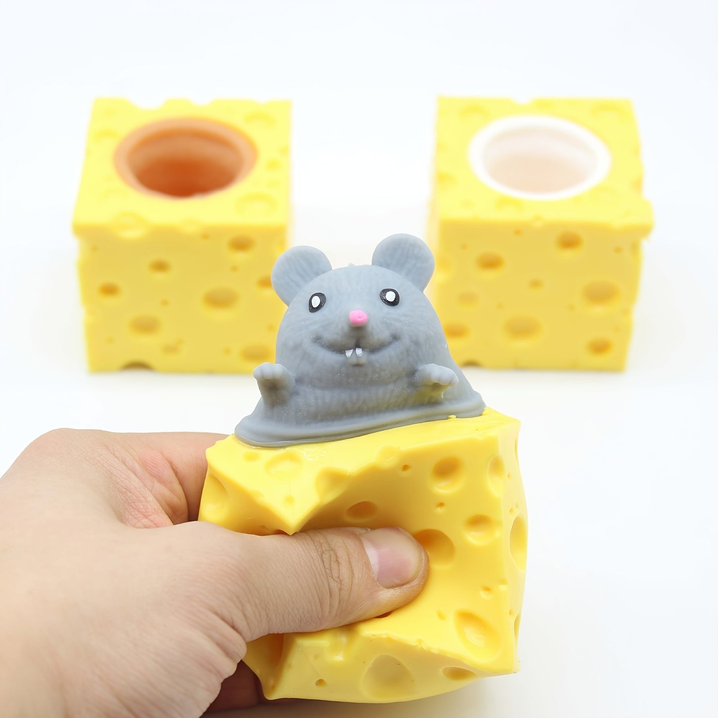 Creative Decompression Toy Fidget Creative Decompression Toy, Cute Cheese Mouse Cup, Pinch Music Squeeze Squirrel Cup, Decompression Toy