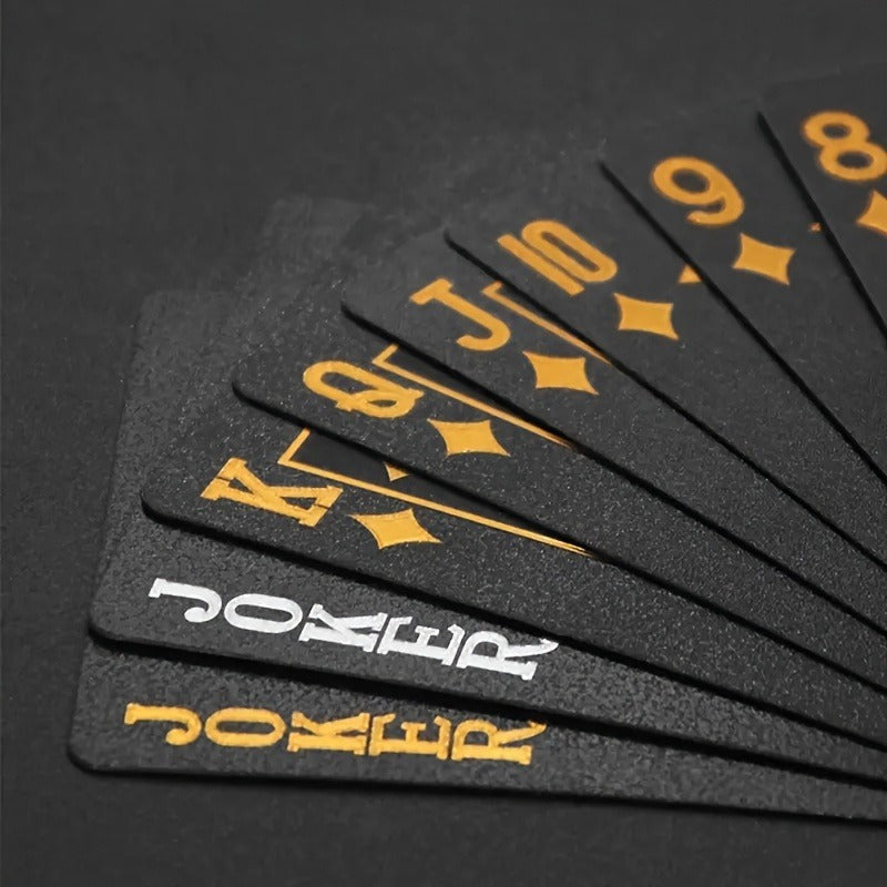 1pc Golden Foil US Dollar Design Waterproof PVC Playing Cards, Large Character Frosted, Black & Golden, Ideal for Festivals, Christmas, Halloween, Oktoberfest, Party Game, Adult