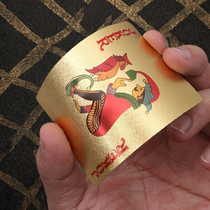 Golden Waterproof Plastic Playing Cards Deck, Flexible, High-Quality, Ideal for Parties and Games, Perfect Christmas and New Year Gift for Teens